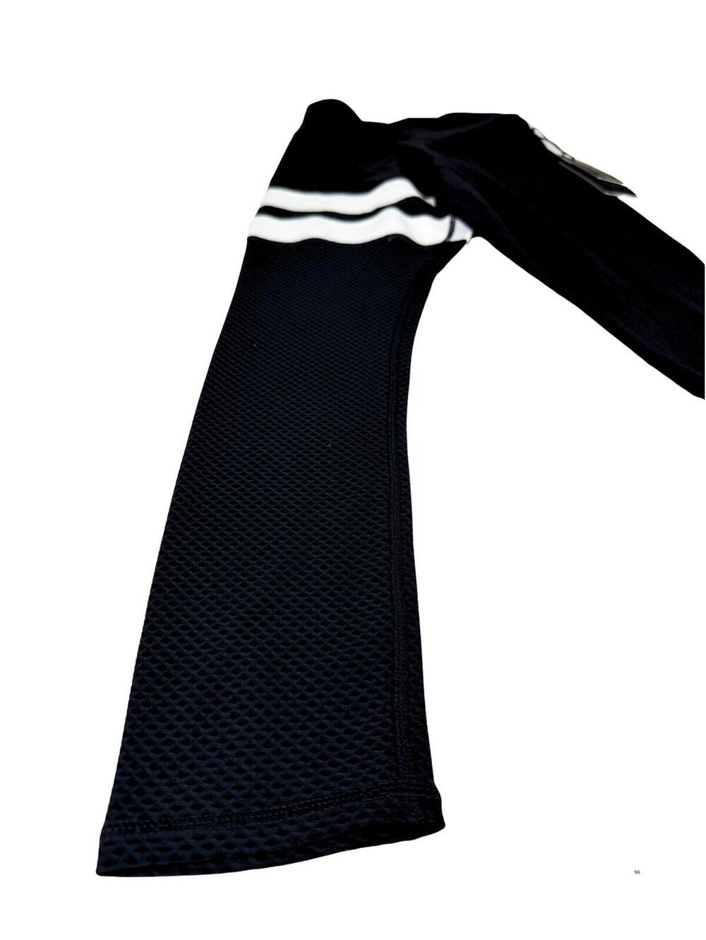 Body Language Bella Legging NWT Black Mesh Panel Leggings Size S - Picture 2 of 4